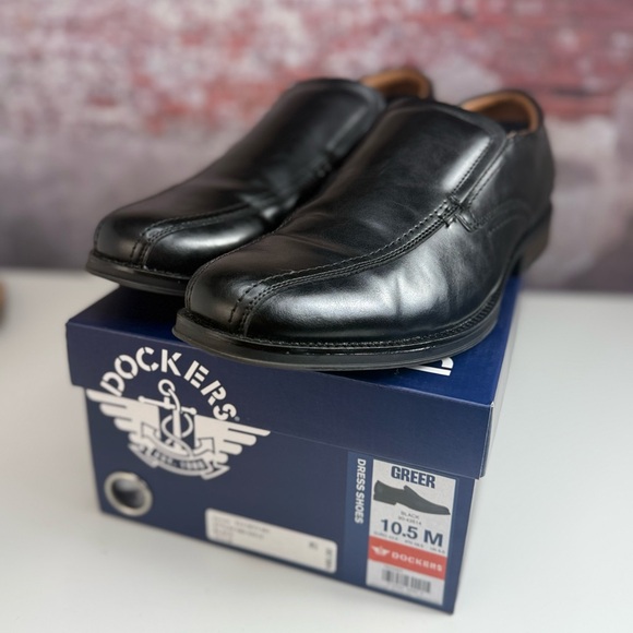 Dockers Mens Greer Dress Run Off Loafer Black Dress Shoes